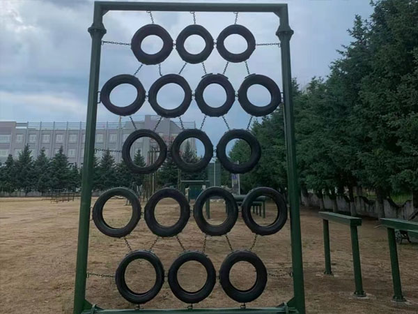 200米障礙器材