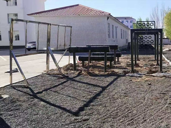 200米障礙器材