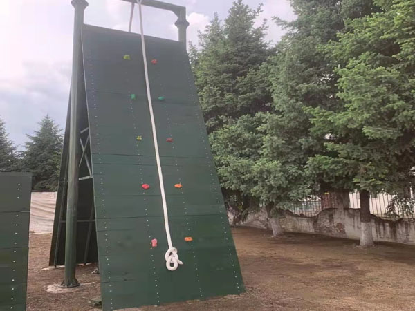 200米障礙器材