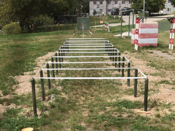 300米障礙器材