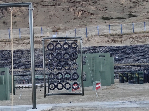 300米障礙器材
