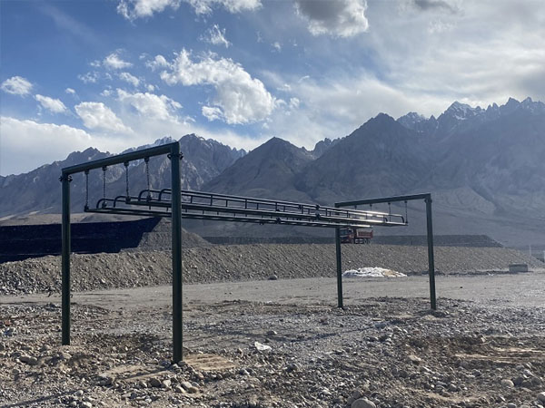 300米障礙器材